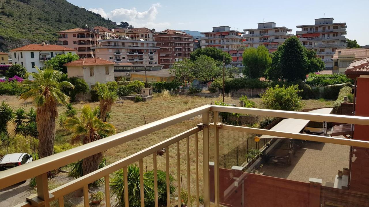 Casalmare Via Asse Ventimiglia Exterior foto